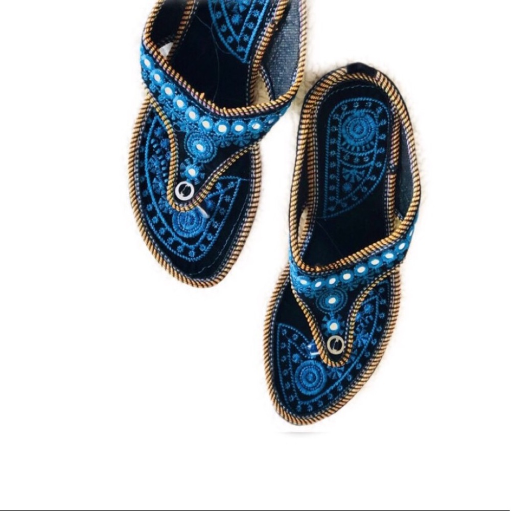 Brand New Gorgeous Embroidered Slipper